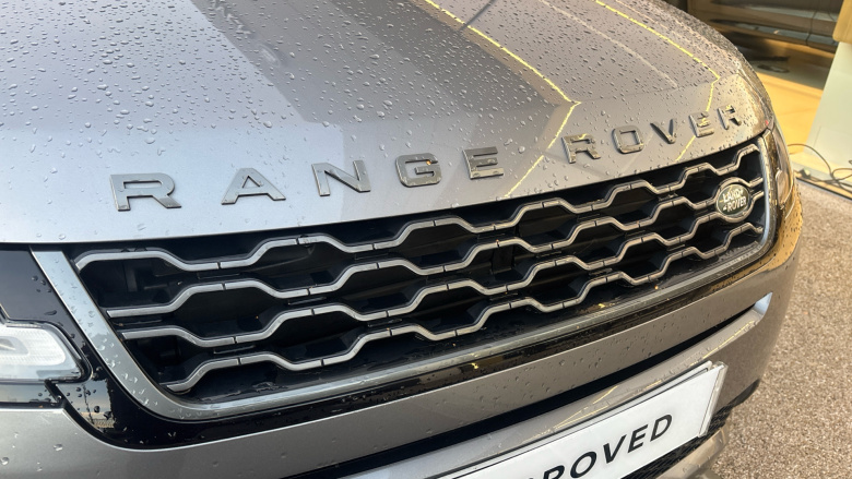 Land Rover Range Rover Evoque 2.0 D200 R-Dynamic SE 5dr Auto Diesel Hatchback